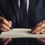 وکیل دیوان عدالت اداری